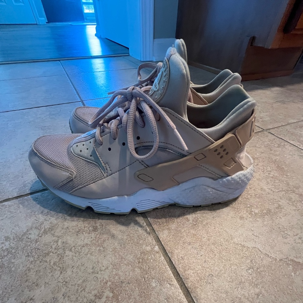 Nike Air Hurache